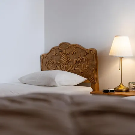 4 Boutique Hotel