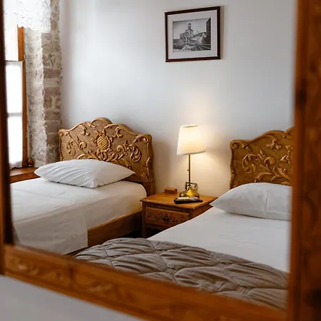 4 Boutique Hotel Gjirokastra