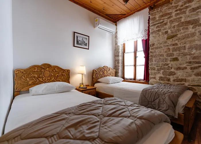 Hotel 4 Boutique 3*