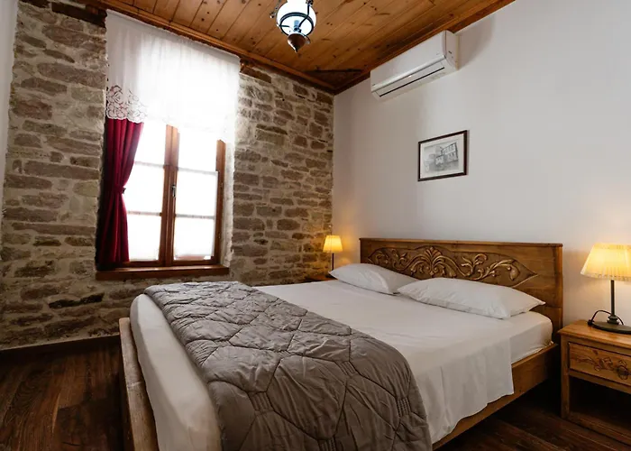 4 Boutique Hotel Gjirokastra