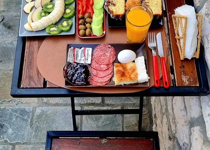 Hotel 4 Boutique 3*