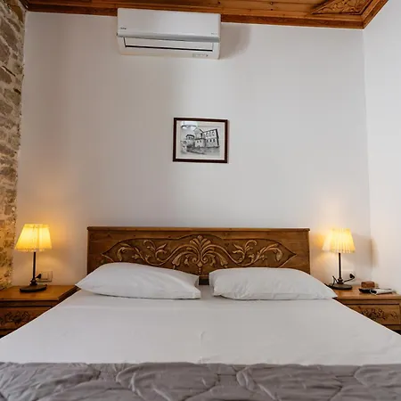 Hotel 4 Boutique