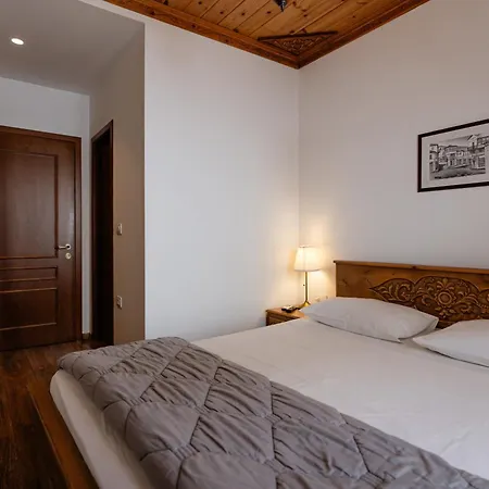 4 Boutique 3* Gjirokastër
