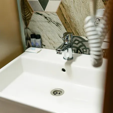 4 Boutique Hotel 3*