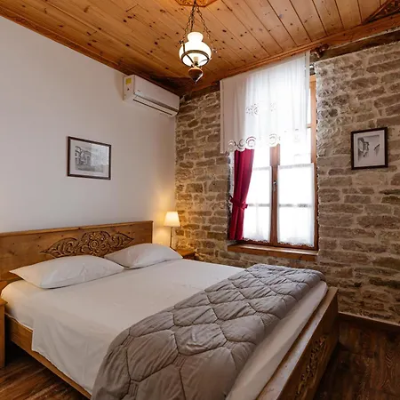 Hotel 4 Boutique