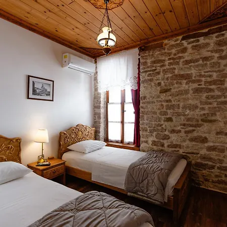 4 Boutique 3* Gjirokastër