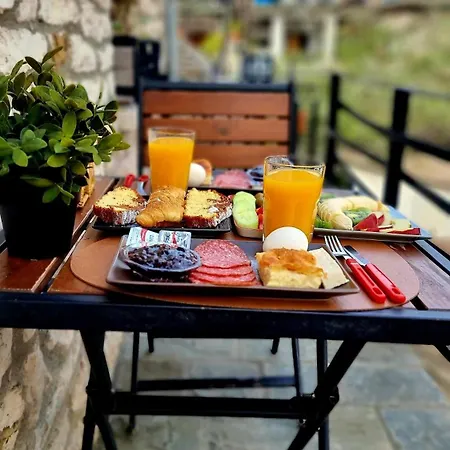 4 Boutique Hotel 3*