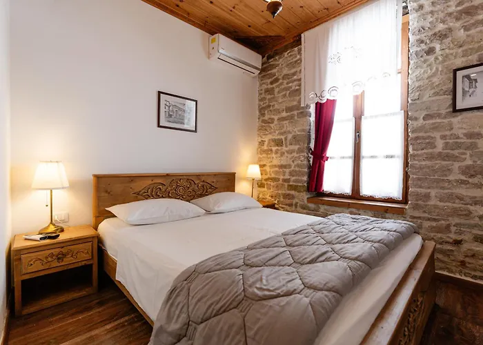 4 Boutique 3* Gjirokastër